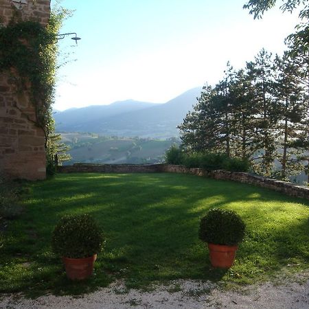 Locanda Dell'Istrice Camerino Bagian luar foto