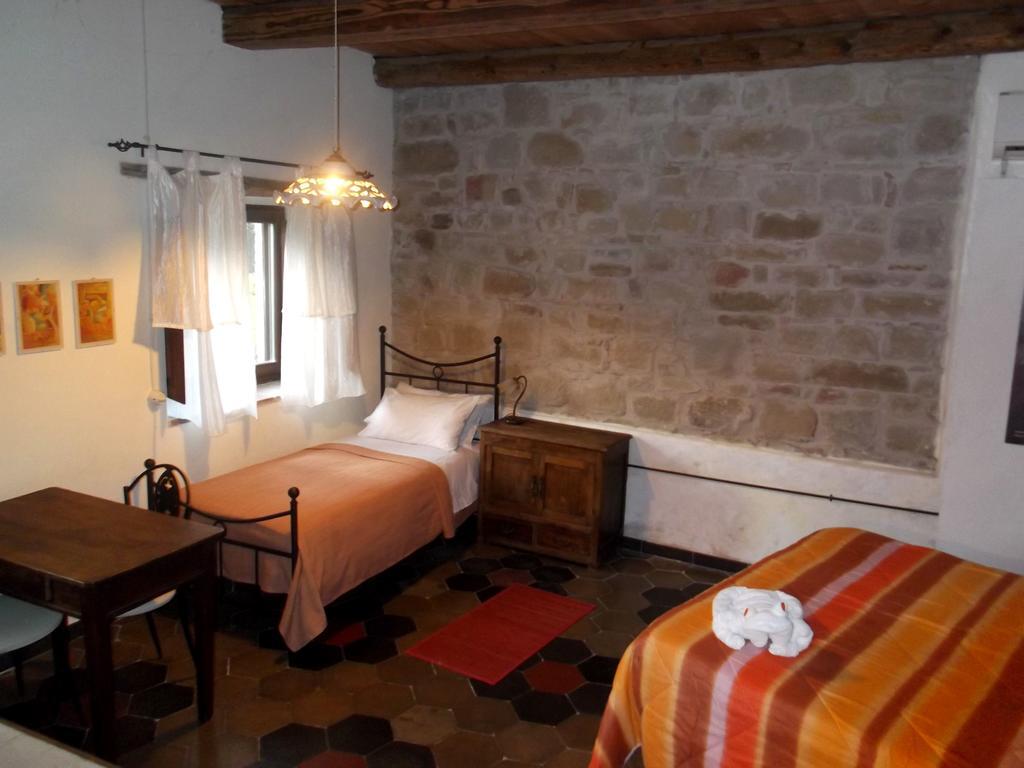 Locanda Dell'Istrice Camerino Ruang foto